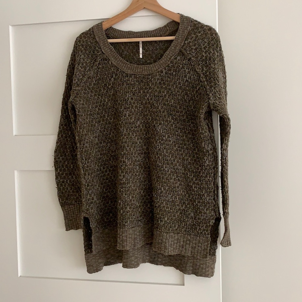 Free people sweater